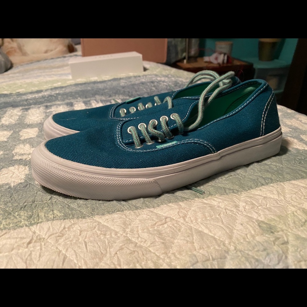 Teal/ aqua canvas vans authentic